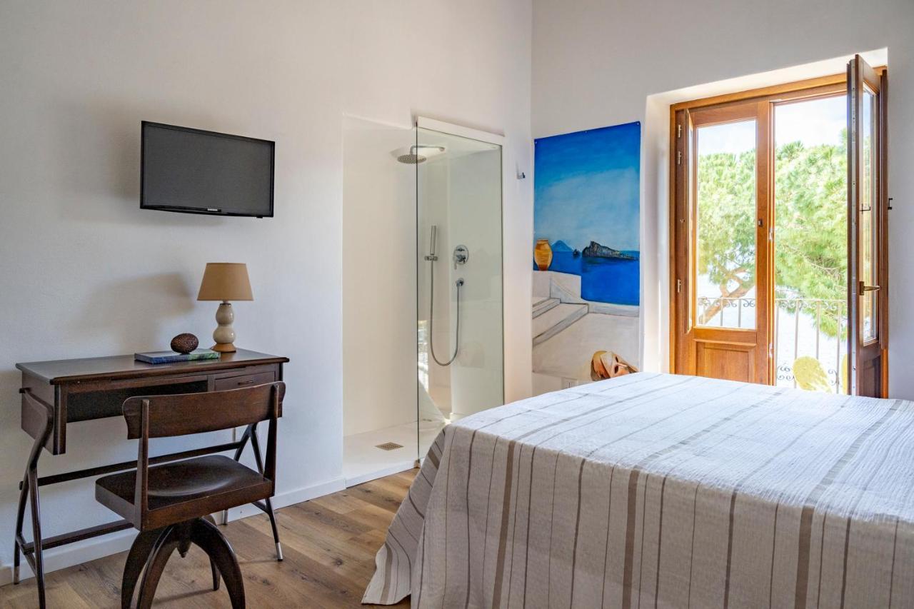 Iancura - B&B Di Design A Salina Santa Marina Salina Kültér fotó