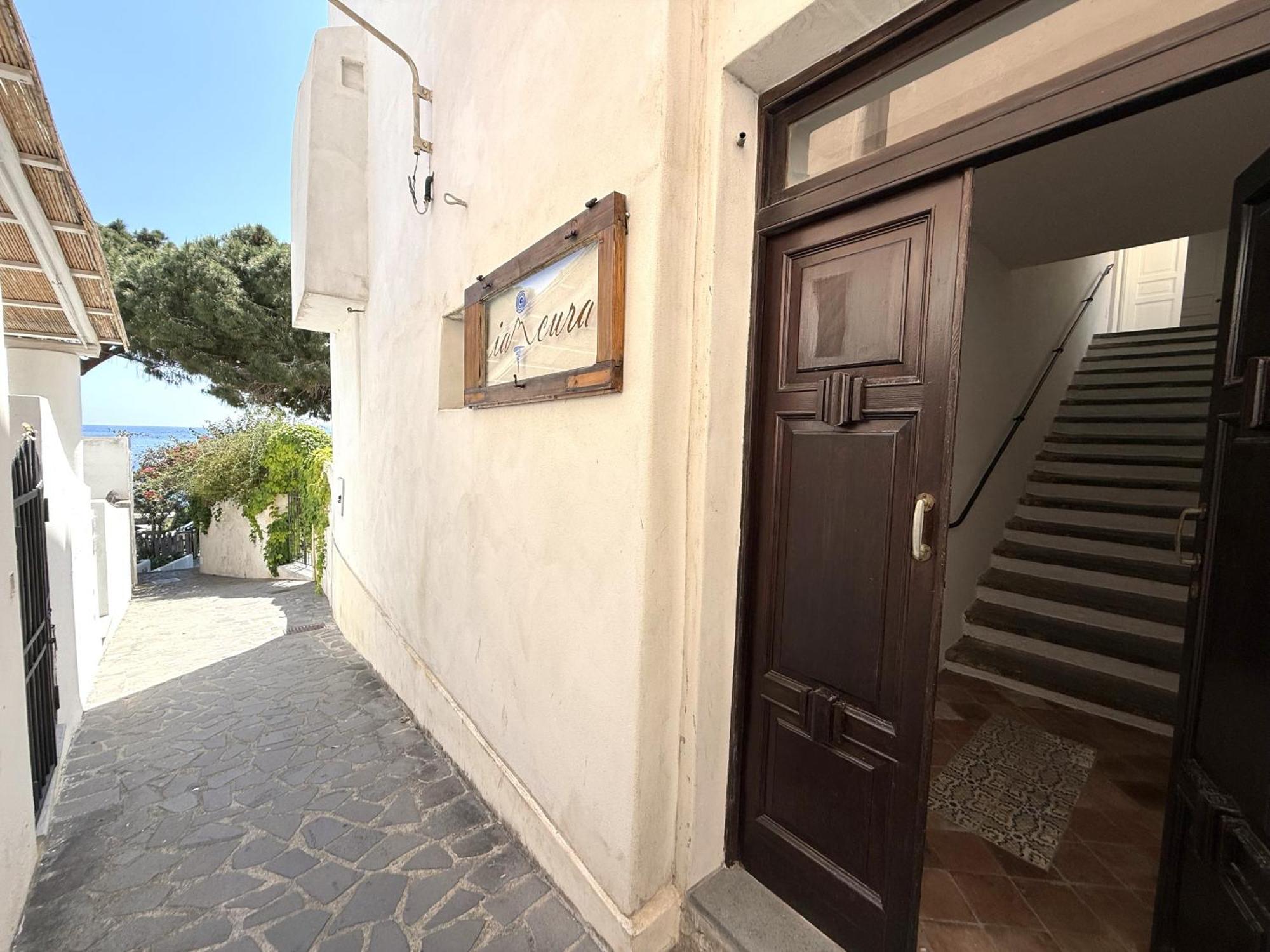 Iancura - B&B Di Design A Salina Santa Marina Salina Kültér fotó